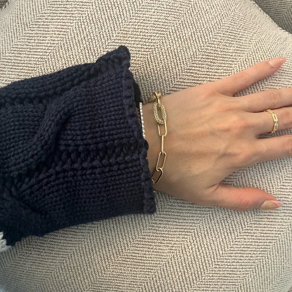 Zara V-Neck Sweater in Navy blue and White - Picture 7 of 7
